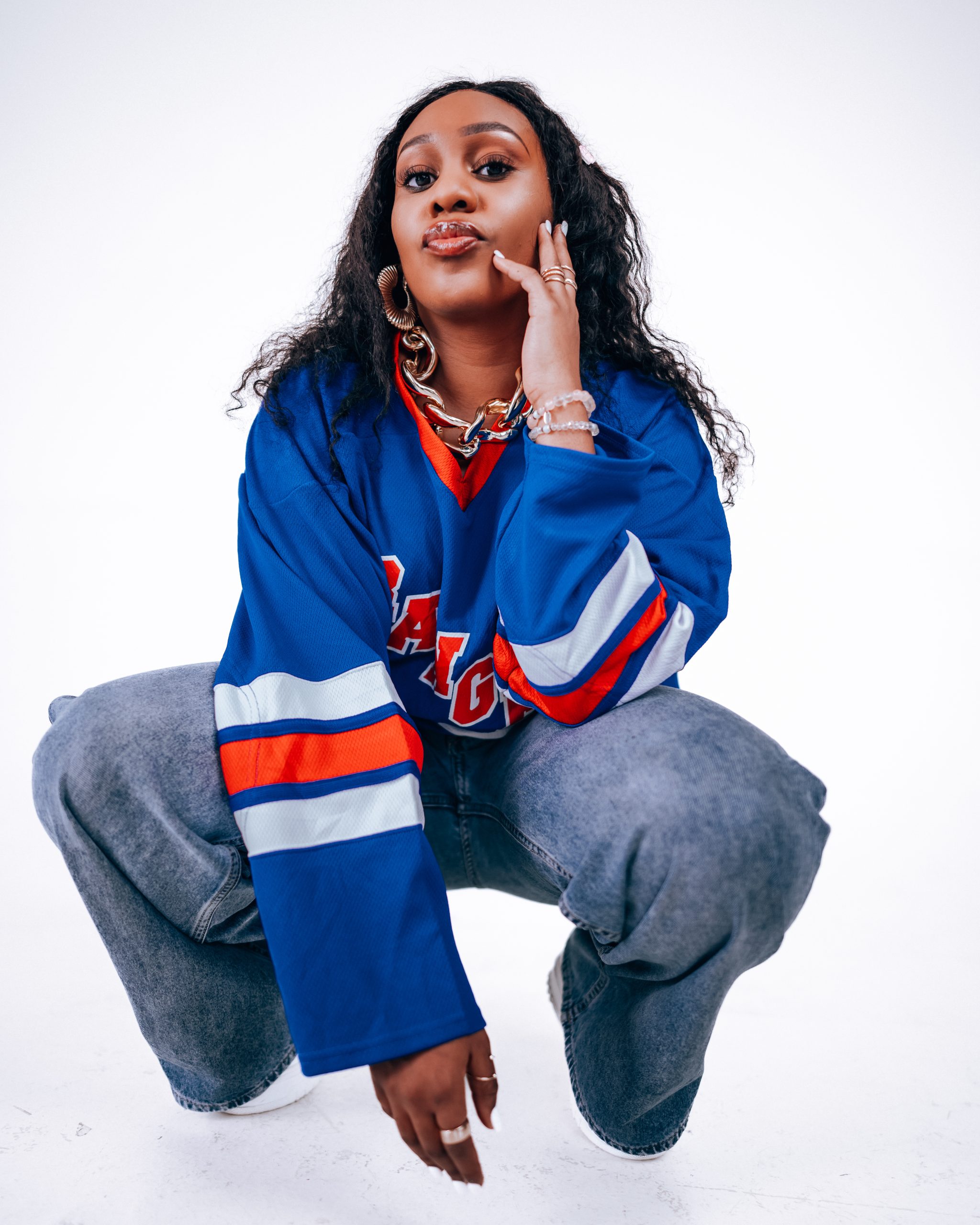 New Music: Cara Akello Captures Modern Romance in ‘Step by Step’
